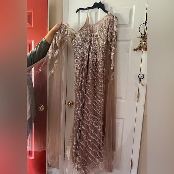 Rose Gold - Picture 3 of 4